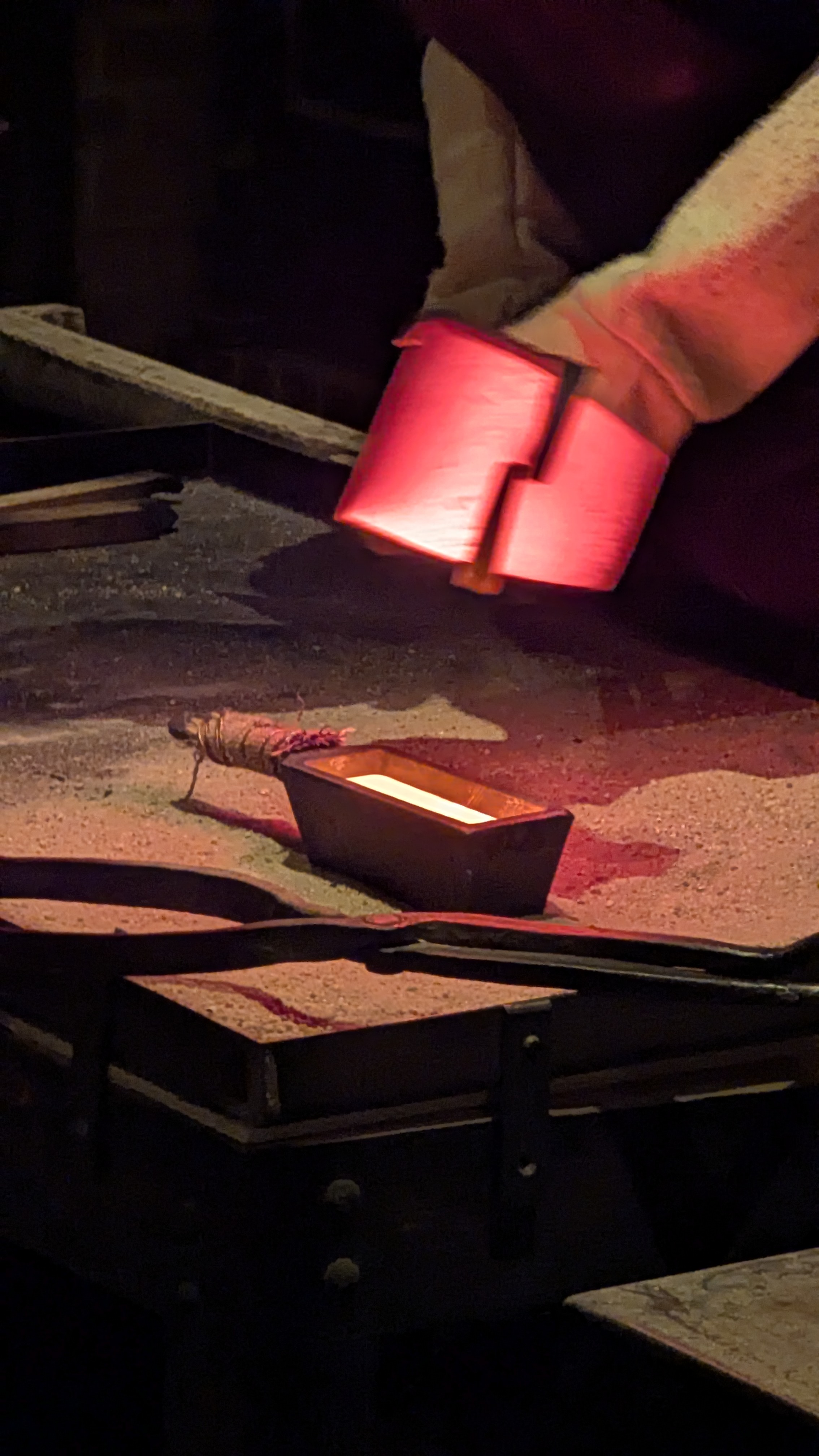 /uploaded_files/media/gallery/1775532692The gold is poured.jpg